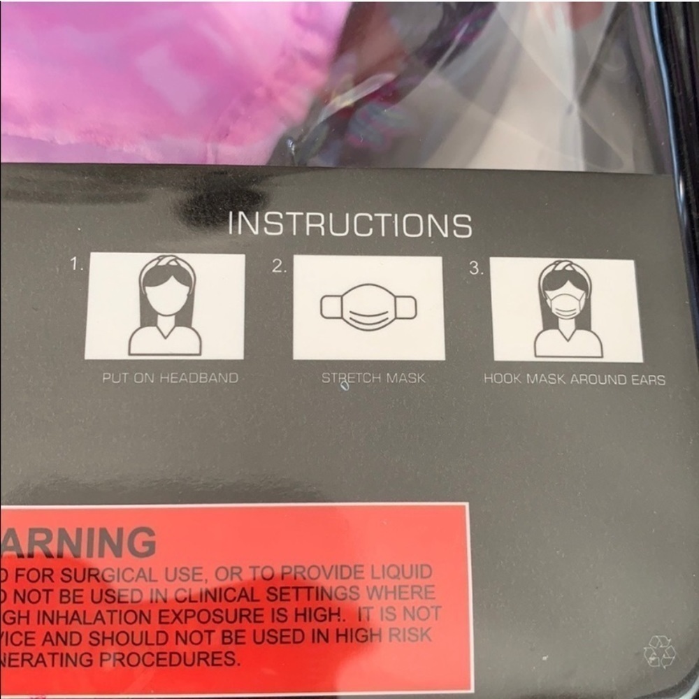 French Connection Face Mask Set - Picture 8 of 9